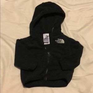 Black fleece north face zip up